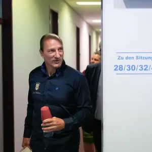 Prozess gegen „Reichsbürger“ Peter Fitzek