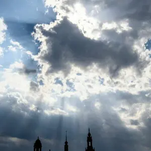 Sonne und Wolken in Sachsen