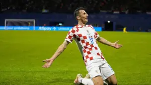 Ante Budimir trifft für Kroatien