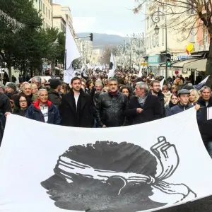 Demonstration auf Korsika