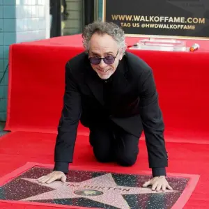 Tim Burton bekommt Stern auf Walk of Fame