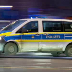 Ermittlungen gegen Fahrer nach schwerem Unfall in Zehlendorf