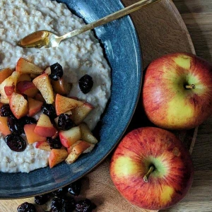 Porridge mit Bratapfel-Topping