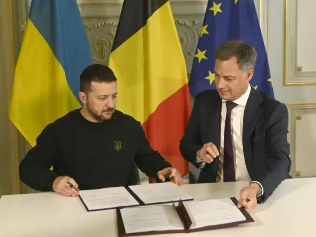 Ukraine-Krieg - Selenskyj in Brüssel