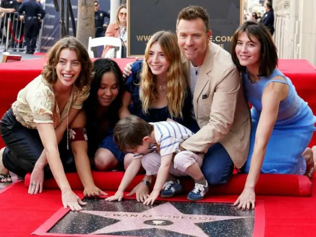 Ewan McGregor bekommt Stern auf Walk of Fame