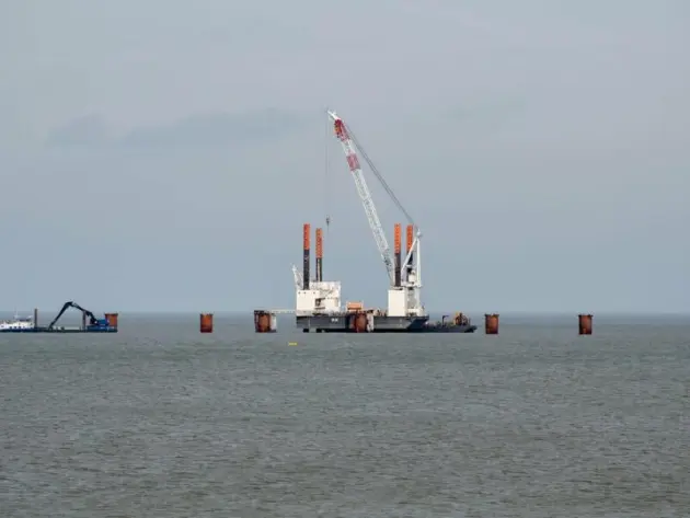 Bauarbeiten für zweites LNG-Terminal in Wilhelmshaven