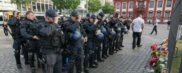 Trauer um getöteten Polizisten in Mannheim